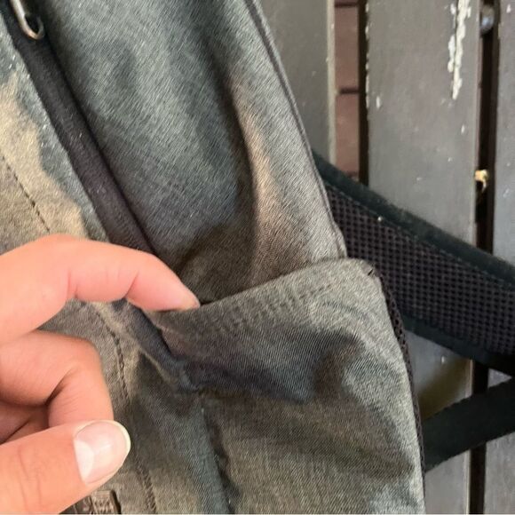 Case Logic Gray Backpack - Picture 6 of 10